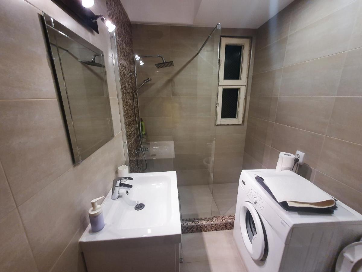 Charming Studio With City View Βουκουρέστι Εξωτερικό φωτογραφία